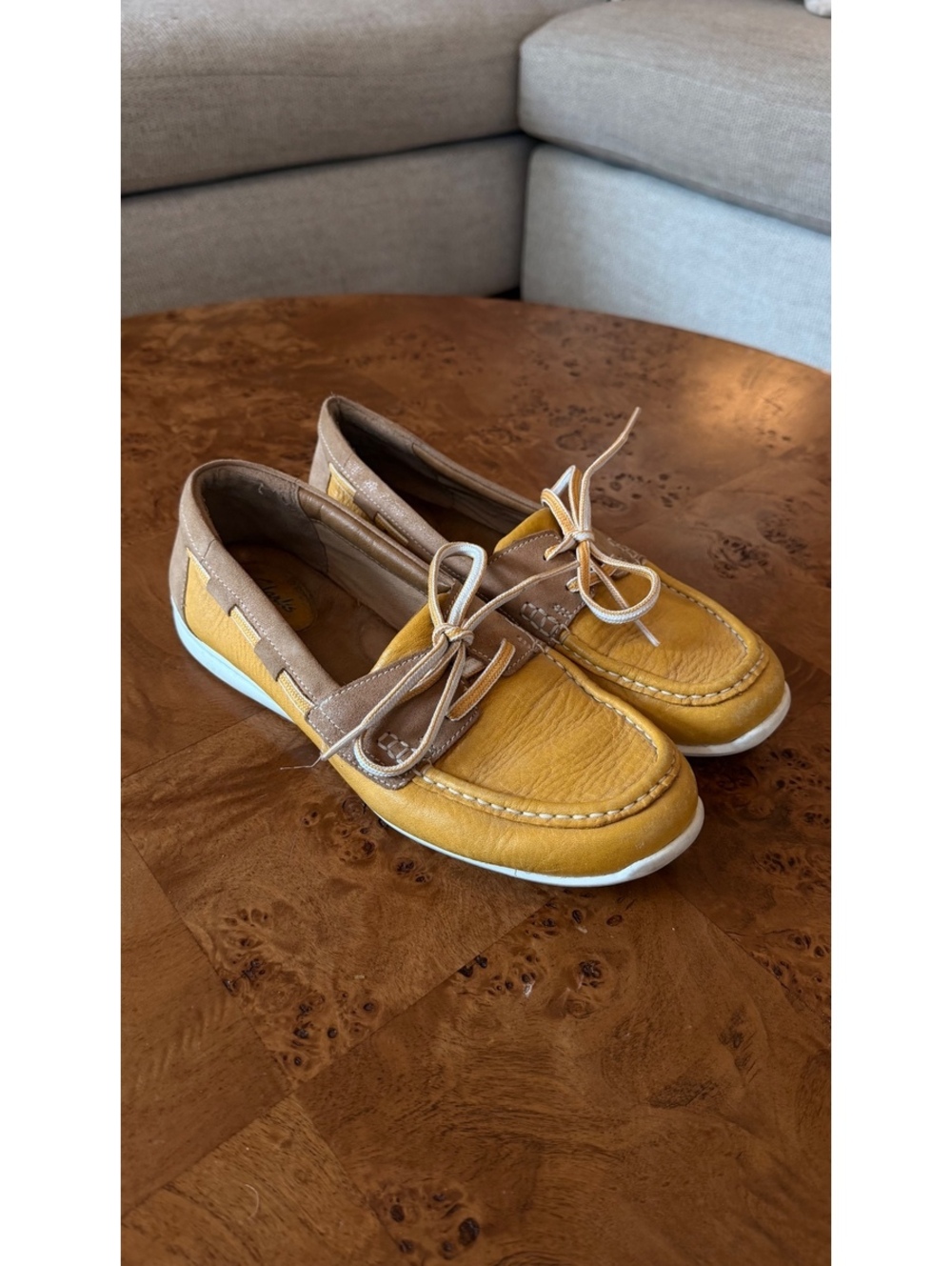 Clarks Women's Yellow and Brown Leather Slip-On Loafers Size 9